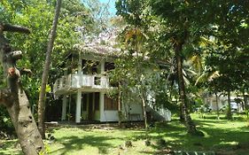 Madampa Ganga Villa.